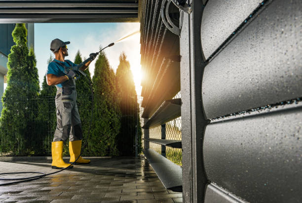 Best Garage Pressure Washing  in Monticello, UT